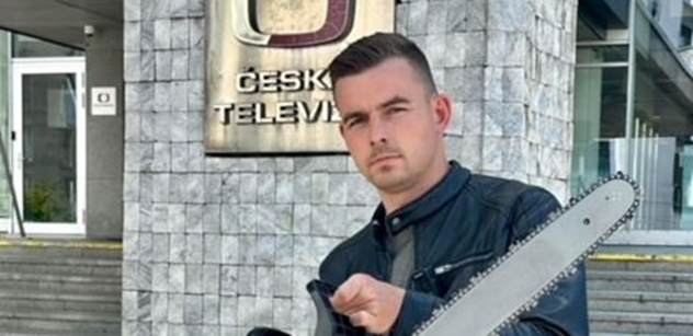 Vondráček (Svobodní): Platit jí 100 000 Kč měsíčně, že je „něčí manželka“