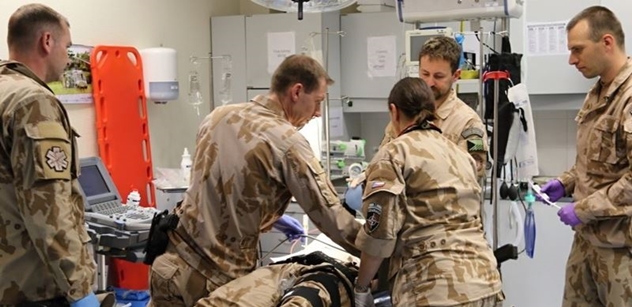 Nemocnice na kraji Kábulu aneb Jak v Afghánistánu působí čeští polní chirurgové