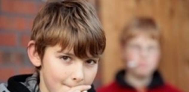 První cigaretu si děti zapálí ve 12 letech