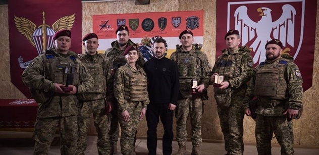 Nevolejte Putinovi, dostal doporučení Trump