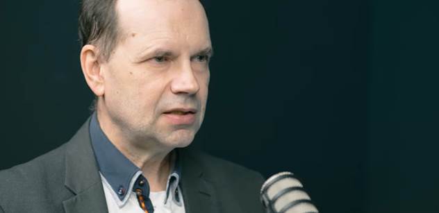 Bek u Sudeťáků? Nepřekvapuje. Profesor Budil o kolonii Česko