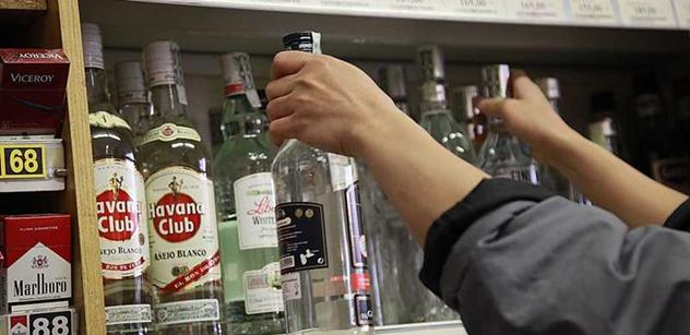 Vláda se vrátí k zavedení koncesí na prodej alkoholu
