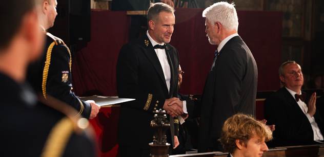 Vidlák: Předvolební podvod supermarketů. Bolístky Svěráka a Geislerové