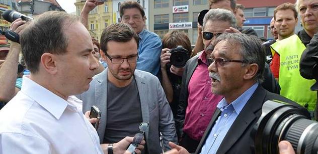 Vandas se v Ústí potkal s předsedou romské strany a zeleným Liškou. A toto se strhlo