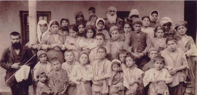 ODEJMUTÉ DĚTSTVÍ: Dětské oběti arménské genocidy