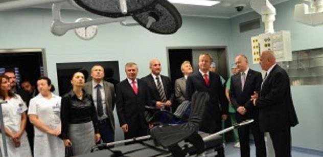 Hejtman společně s ministrem zdravotnictví otevřeli nový operační trakt znojemské nemocnice