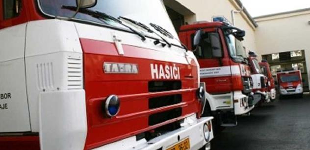 Brněnští hasiči mají nový automobilový žebřík 