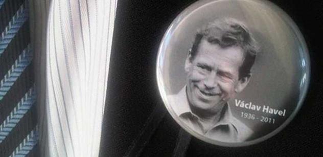 Lída Rakušanová: Havel žije. Ale ne tam, kde ho oslavují