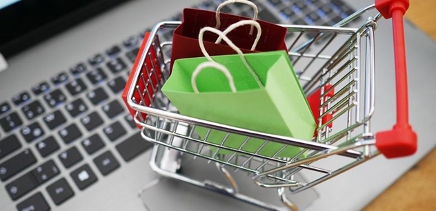 Timur Barotov: Trumpova cla zasáhla Temu a Shein