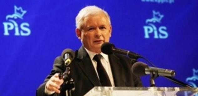 Jan Urbach: Jaroslaw Kaczyński bezkonkurenčně ovládá volební průzkumy