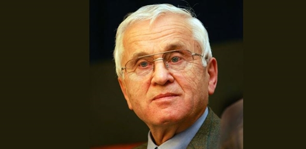 Opona spadla. Loutka Biden. Josef Mašín rozebral, jak jej objevili a vytvořili