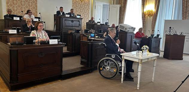 Zeman: „Chcimíři“ jsou zachránci Ukrajiny