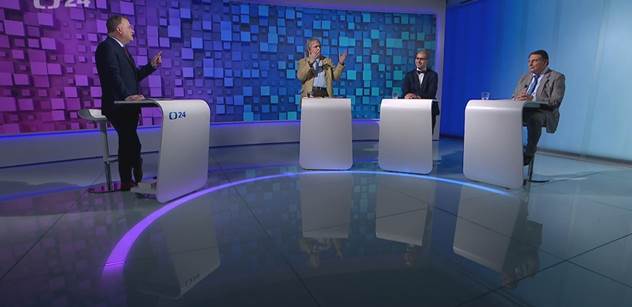 KGB Paroubek, třásl si rukou s Putinem. Do kriminálu. Cibulka s kyvadlem řádil na ČT