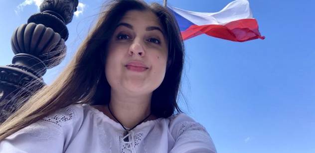 Ukrajinka žádá, aby ji deportovali z Česka. Vadí jí Okamura