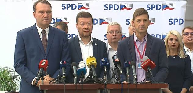 SPD hlásí posilu. Petr Mach chce vstoupit