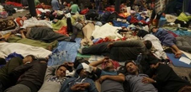 Jan Urbach: Maďaři budou přísnější na migranty