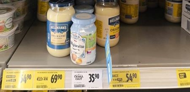 Nakupování na Vánoce: Jídlo zdražuje, alkohol se drží